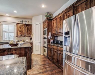 2663 Clearfield Lane - Photo Thumbnail 16