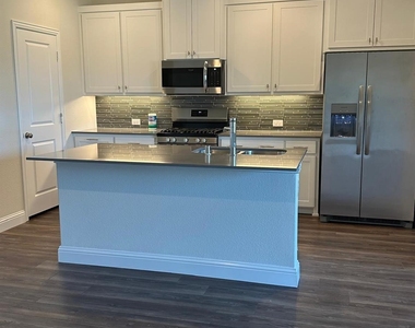 13139 Teton Street - Photo Thumbnail 4