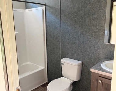 115 Kimberly Circle - Photo Thumbnail 8