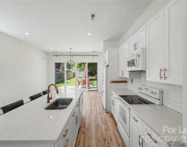 1521 Walton Road - Photo Thumbnail 12