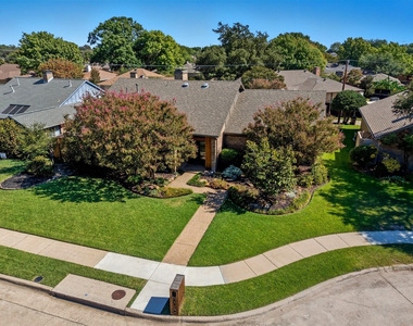 3512 Bender Trail - Photo Thumbnail 25