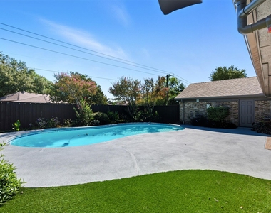 3512 Bender Trail - Photo Thumbnail 27
