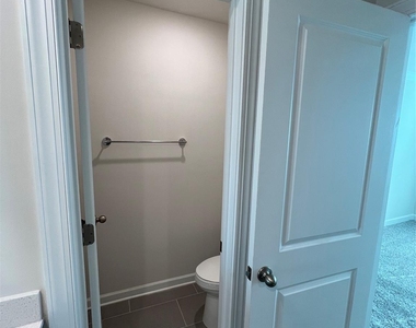 2514 Arbor Loop Drive - Photo Thumbnail 27