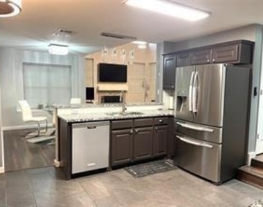 1214 Broken Arrow Trail - Photo Thumbnail 4