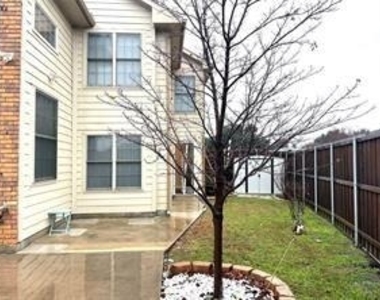 1214 Broken Arrow Trail - Photo Thumbnail 21