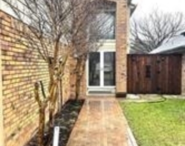 1214 Broken Arrow Trail - Photo Thumbnail 22