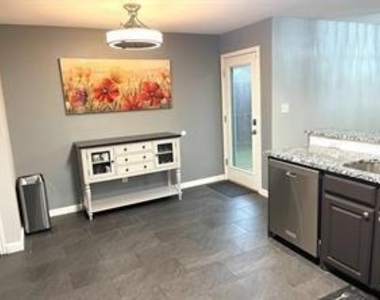 1214 Broken Arrow Trail - Photo Thumbnail 3