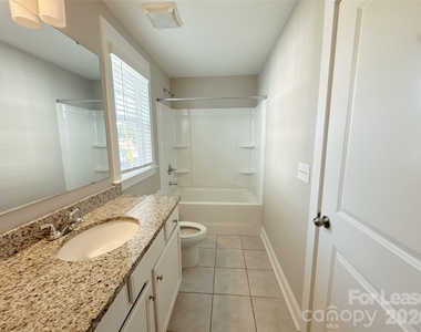 807 Mcarthur Avenue - Photo Thumbnail 13