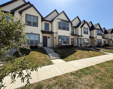 16134 Doe Lake Drive - Photo Thumbnail 2