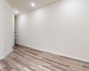 16134 Doe Lake Drive - Photo Thumbnail 7
