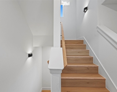 2210 Bethurum - Photo Thumbnail 19