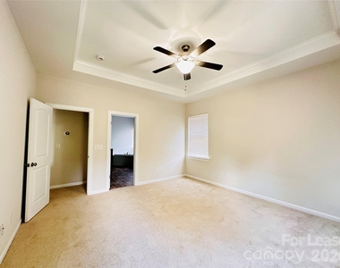 10326 Newbridge Road - Photo Thumbnail 9