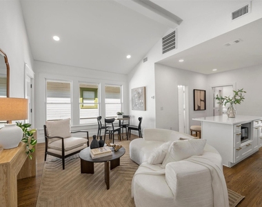 4522 Junius Street - Photo Thumbnail 4