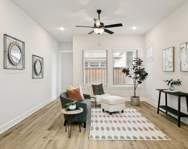 716 Sugar Field Drive - Photo Thumbnail 12