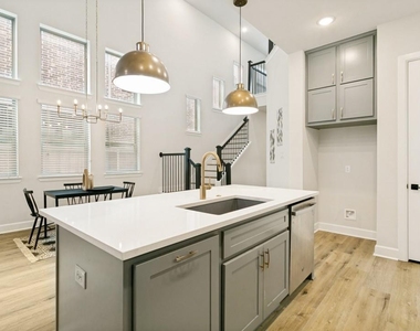716 Sugar Field Drive - Photo Thumbnail 8