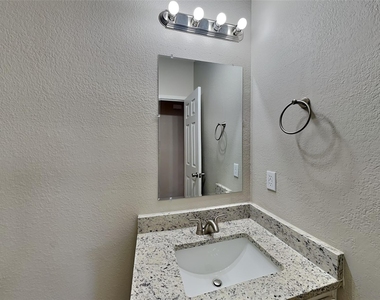 9104 Belvedere Drive - Photo Thumbnail 15