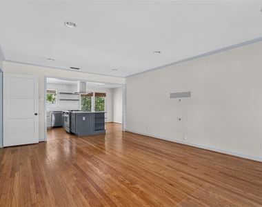 8515 Midway Road - Photo Thumbnail 1