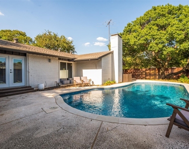 3980 Deep Valley Drive - Photo Thumbnail 21