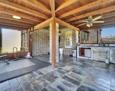 810 Acadia Court - Photo Thumbnail 31
