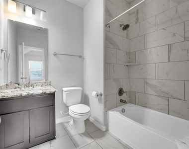 810 Acadia Court - Photo Thumbnail 21