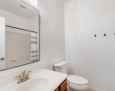 3464 Twin Pines Drive - Photo Thumbnail 18