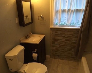 3524 W Biddison Street - Photo Thumbnail 12