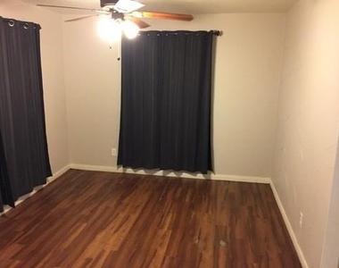 3524 W Biddison Street - Photo Thumbnail 15