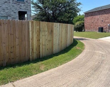 734 Fleming Street - Photo Thumbnail 1
