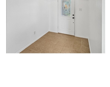 5605 Periwinkle Lane - Photo Thumbnail 14