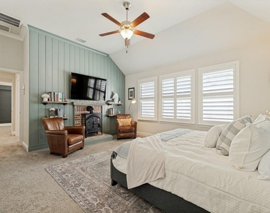 6313 Exeter Avenue - Photo Thumbnail 21