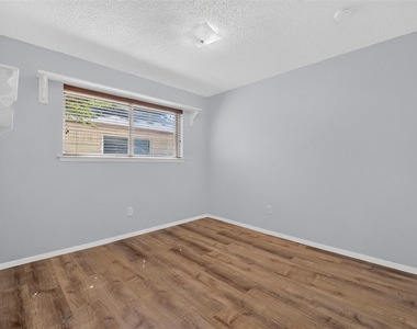 11125 Cactus Lane - Photo Thumbnail 30