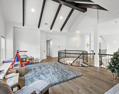 721 Yarrow Street - Photo Thumbnail 33