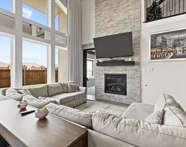 721 Yarrow Street - Photo Thumbnail 19