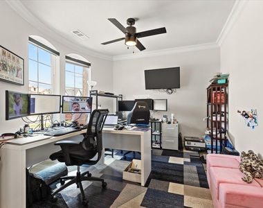 721 Yarrow Street - Photo Thumbnail 6