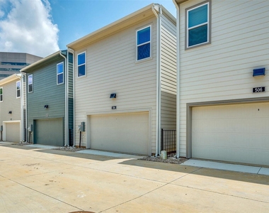 505 Mission Trail - Photo Thumbnail 18
