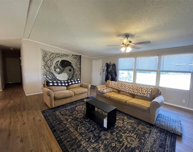 109 Willow Ridge Circle - Photo Thumbnail 5