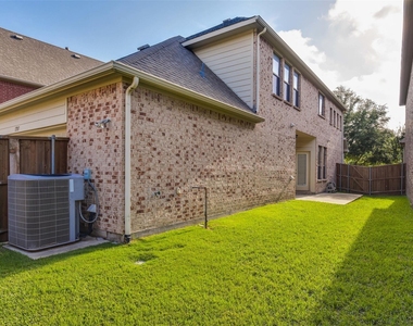 1707 Coronado Street - Photo Thumbnail 20