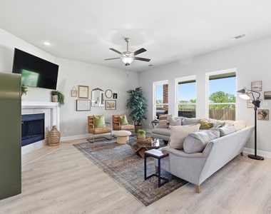 3120 Creek Meadow Drive - Photo Thumbnail 5