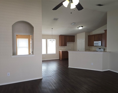 8928 Sunny Hollow Drive - Photo Thumbnail 8