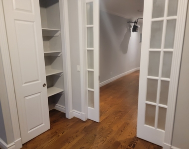 221 East 23rd Street - Photo Thumbnail 6