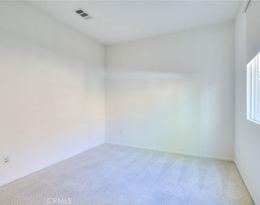 3879 Bella Villagio - Photo Thumbnail 32