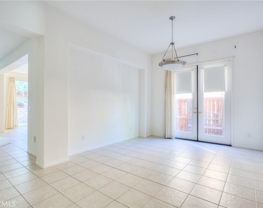 3879 Bella Villagio - Photo Thumbnail 4
