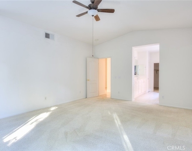 3879 Bella Villagio - Photo Thumbnail 20