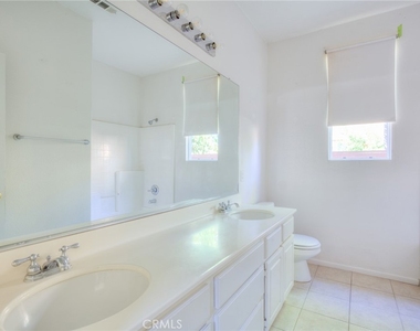 3879 Bella Villagio - Photo Thumbnail 33