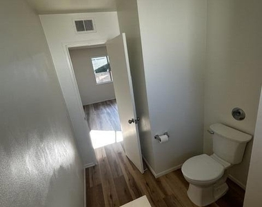 7275 Coolidge Street - Photo Thumbnail 21