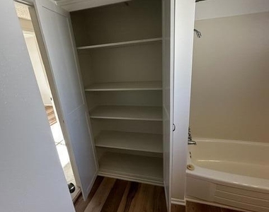 7275 Coolidge Street - Photo Thumbnail 16