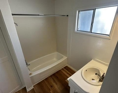 7275 Coolidge Street - Photo Thumbnail 14
