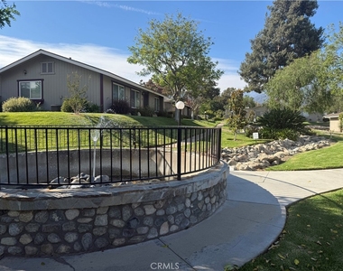 1612 Carmel E - Photo Thumbnail 16