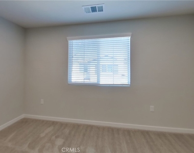 31682 Luther Drive - Photo Thumbnail 5