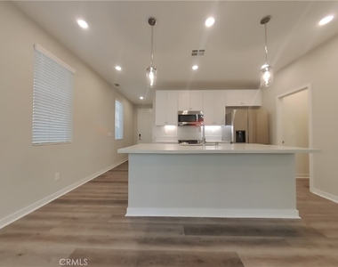 31672 Hans Drive - Photo Thumbnail 3